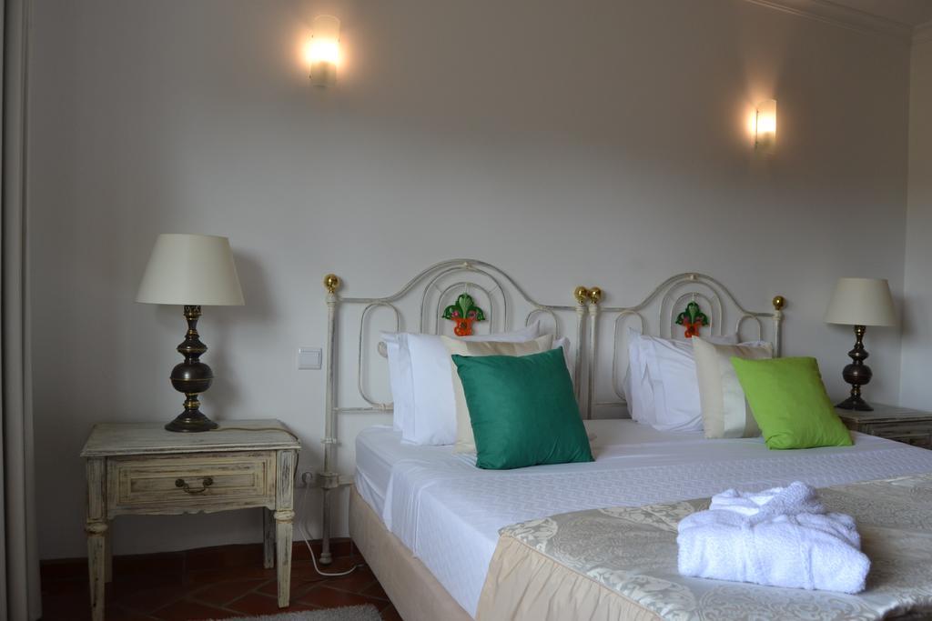 Quinta Dos Tesouros Villa ซง บราส เด อัลปอร์เตล ภายนอก รูปภาพ